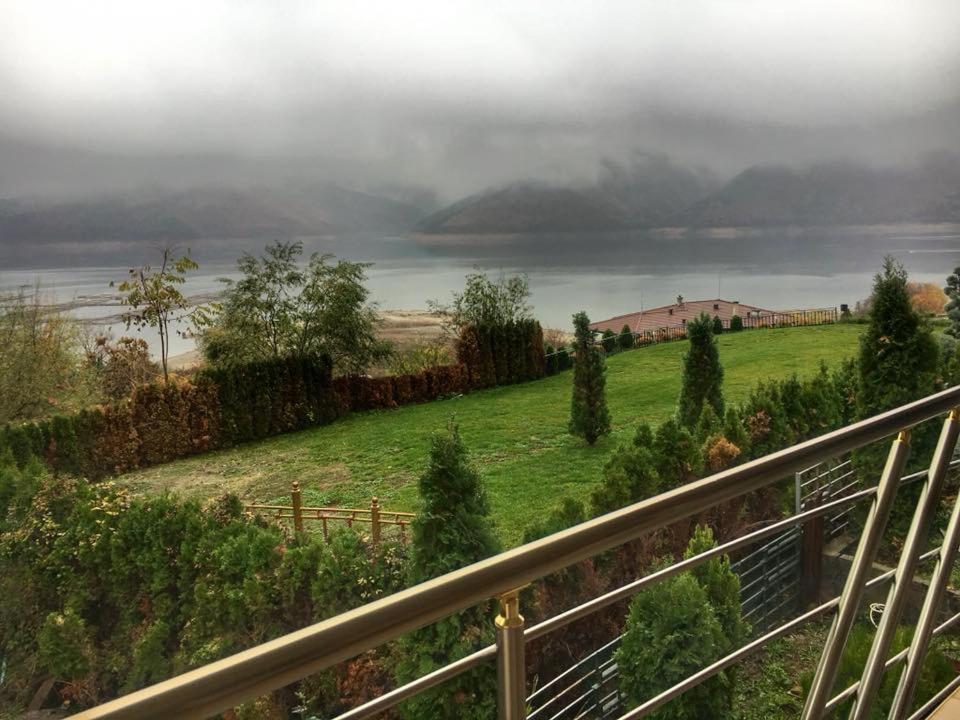 Villa Irina Kŭrdzhali Esterno foto